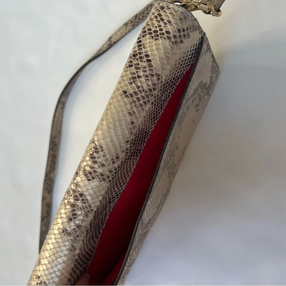 Dooney & Bourke Embossed snakeskin crossbody clutch handbag purse convertible